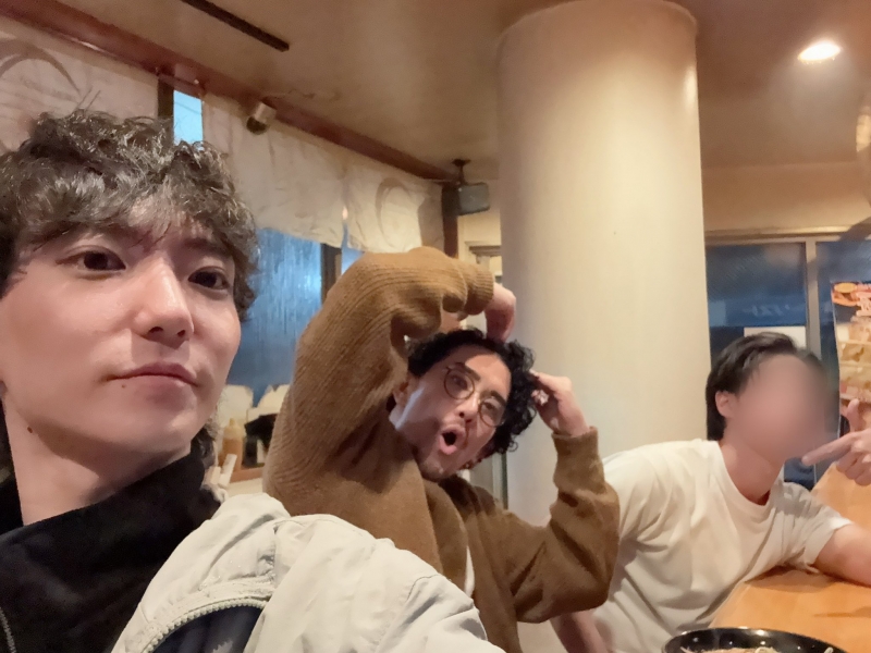 NOBU（ﾉﾌﾞ） 先輩たちとご飯！