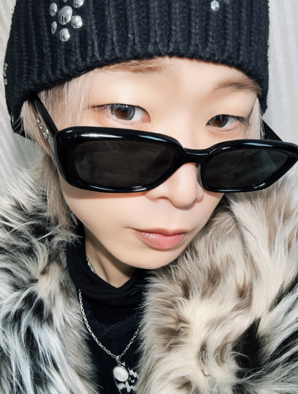 HYO(ヒョウ) いつかの自撮り🕶⸒⸒