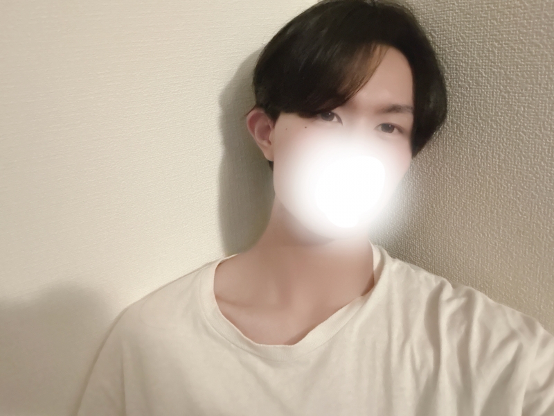 SHIMON(ｼﾓﾝ) 4月も残り半分！