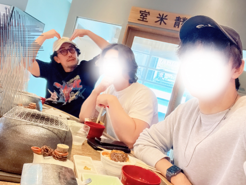 NINA（ﾆｲﾅ） ハンバーグやで