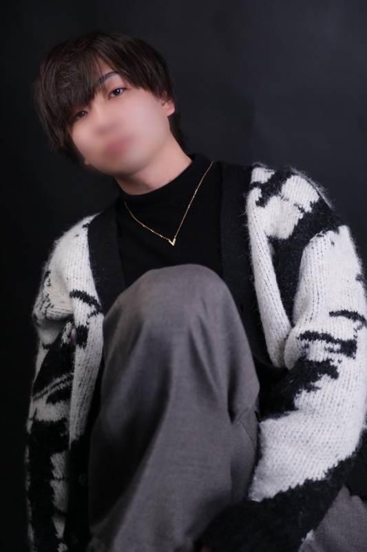 AOI (アオイ) 11月もありがとう❣️