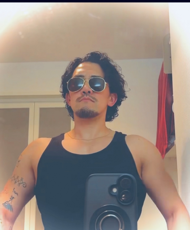 MOCHI（ﾓﾁ） ディアドロップ。