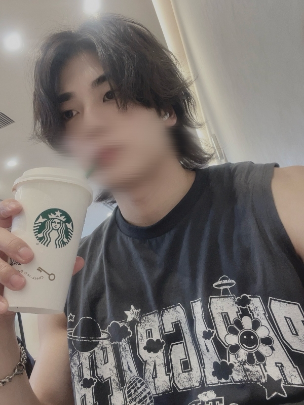KEN（ｹﾝ） 席空いて良かった