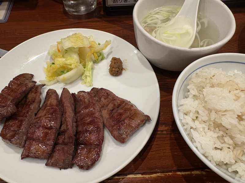 NOBU（ﾉﾌﾞ） 「閣」の牛タンは一級品