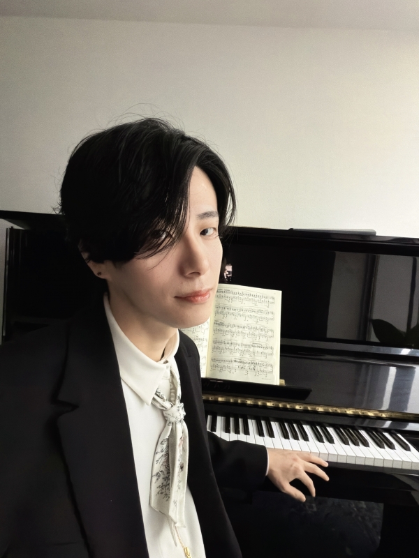 ROSÈ(ﾛｾﾞ) デビュー！