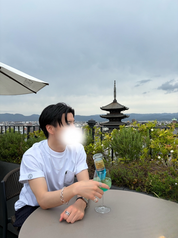 EISHI(ｴｲｼ) ここ好き