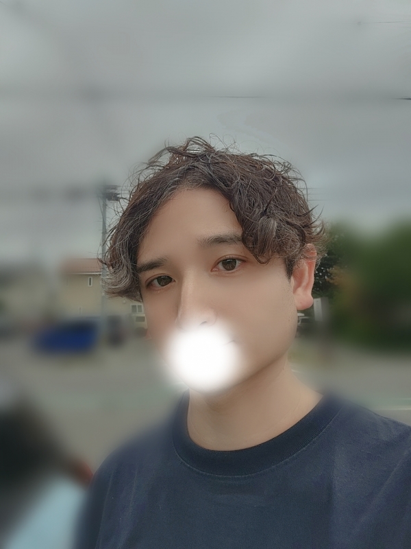 TOM(ﾄﾑ) こんにちは