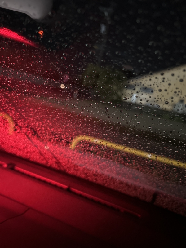 TAKUMI(タクミ) 雨