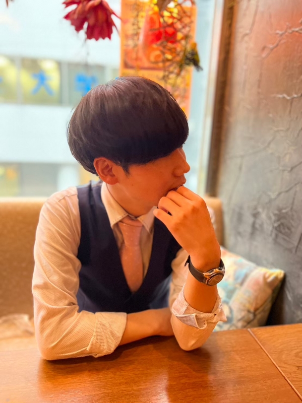 KANJI(ｶﾝｼﾞ) 昔のカレーを待つおれ