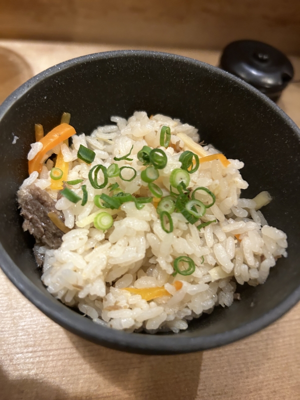 YUJIN(ﾕｼﾞﾝ) 炊き込みご飯から得ました