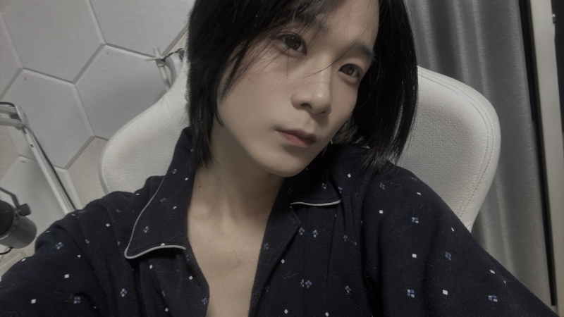 UTA(ウタ) 襟足無くなりました、家庭の事情でね