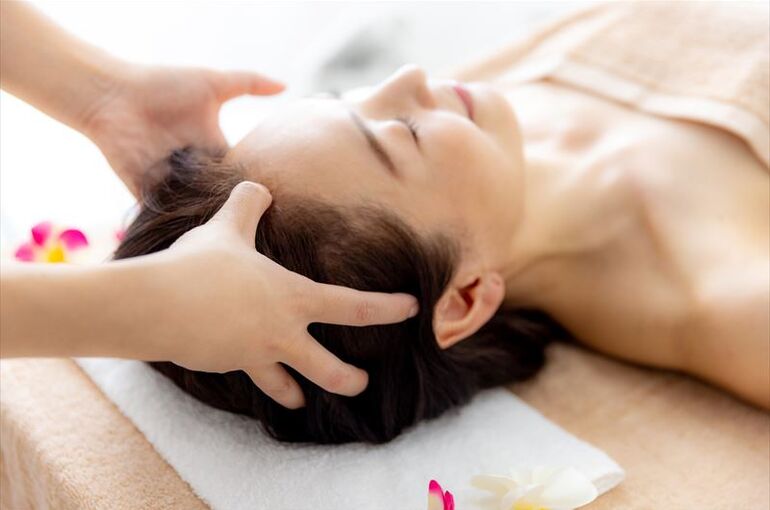 AINO(ｱｲﾉ) プロ級のヘッドマッサージ