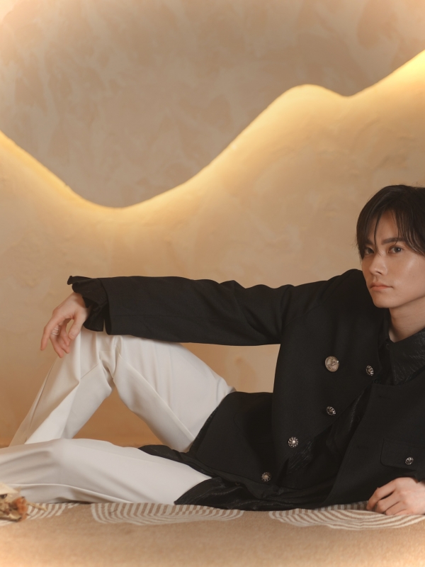 HIDAKA(ヒダカ) 【来てごらん、変態さん】