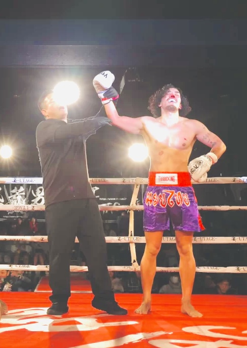 MOCHI（ﾓﾁ） 女風に使うお金がもったいなく感じてきた😱だと！