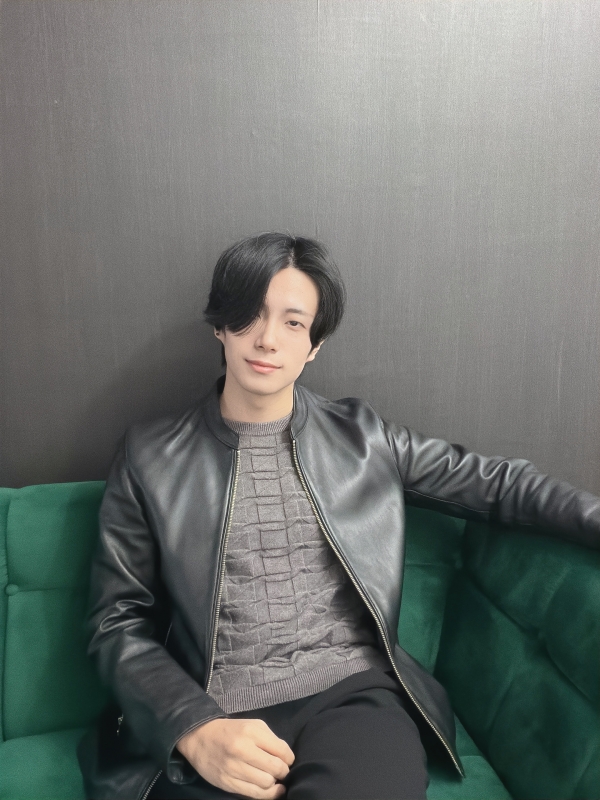 ROSÈ(ロゼ) 今日も🫶🏻