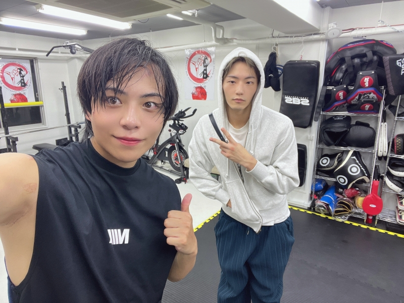 MUGEN（ﾑｹﾞﾝ） BreakingDownに向けて シャチくんと練習