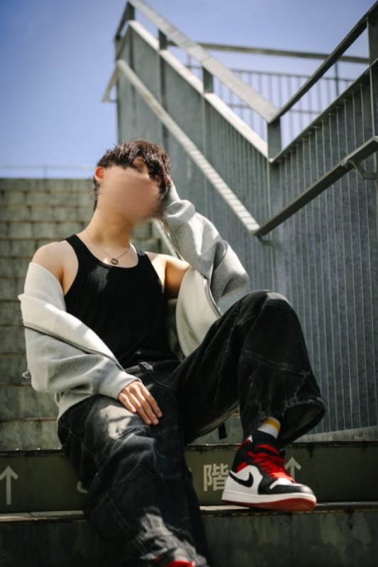 ARU(アル) 「ベッドでの自分だけの世界観」