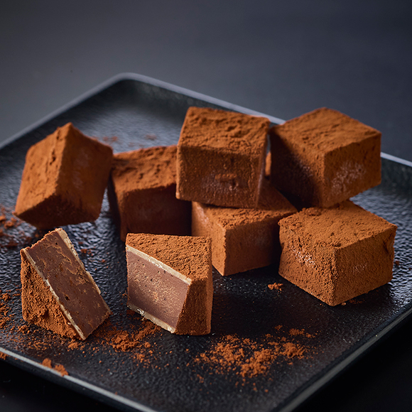 MEGURO(ﾒｸﾞﾛ) 生チョコについて