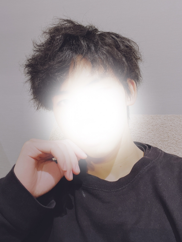 REN(レン) いつでもまってるよ🫰