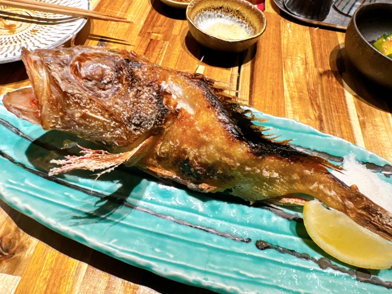HYO(ﾋｮｳ) はじめてキンキ食べたよ🐟