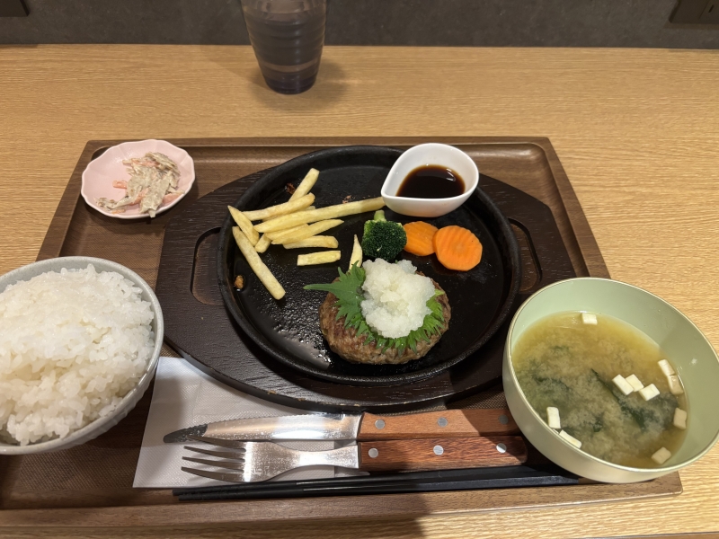 TOMOYA（ﾄﾓﾔ） 🍟