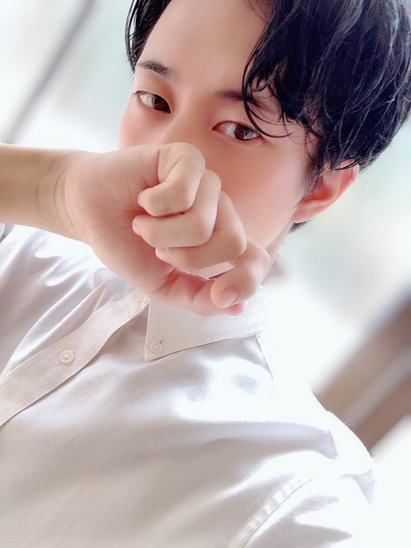 M(エム) 本日も11時から24時です。