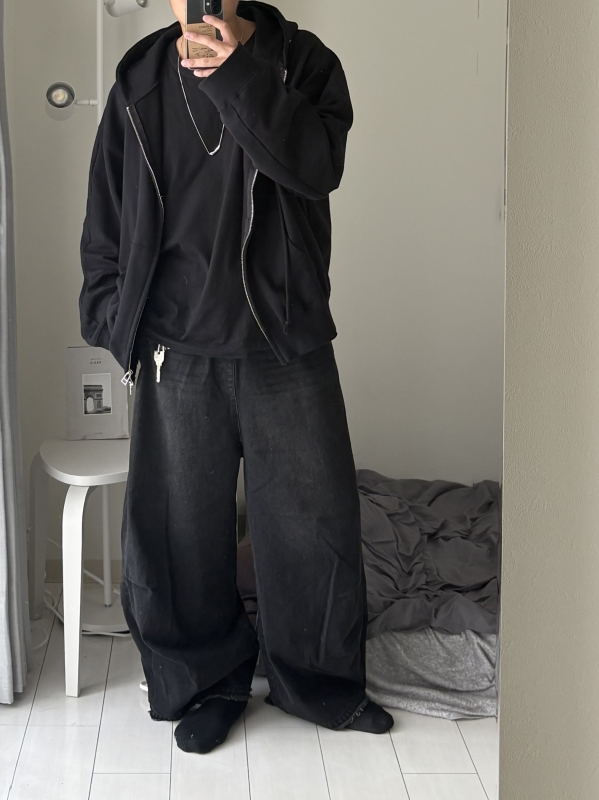 MASH(ﾏｯｼｭ) 新しいデニムパンツがさいこうすぎた、