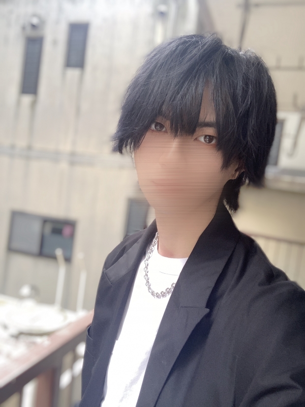 AOI(アオイ) イヤホンこわれた…🫠