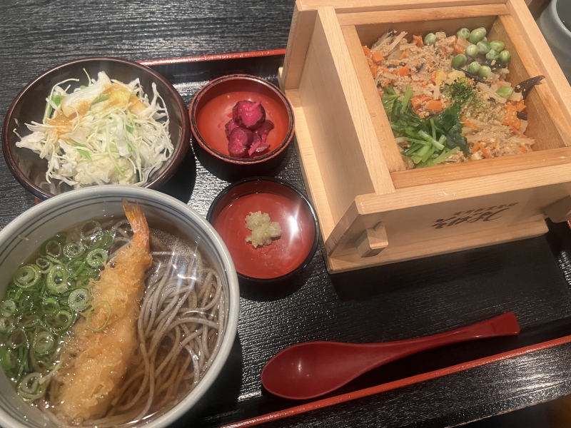 REO (ﾚｵ) お蕎麦おいしかった♪