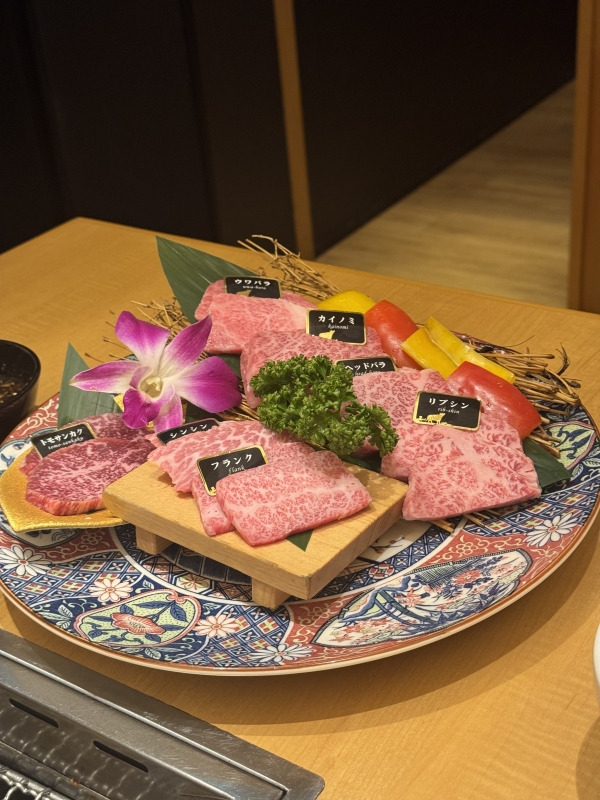 SONA(ｿﾅ) 肉肉！