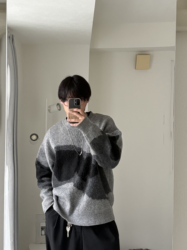 MASH(マッシュ) メガネとニット。