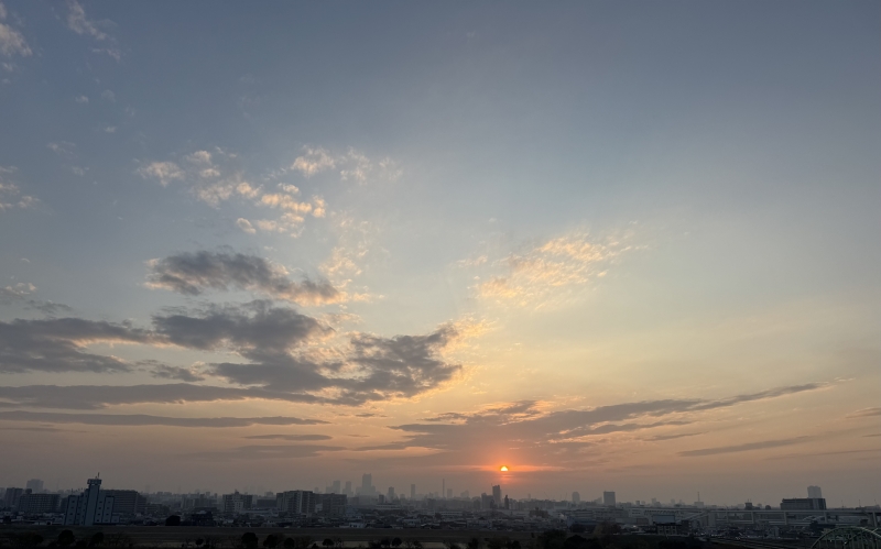 KOKORO（ｺｺﾛ） 今日も何卒〜😌