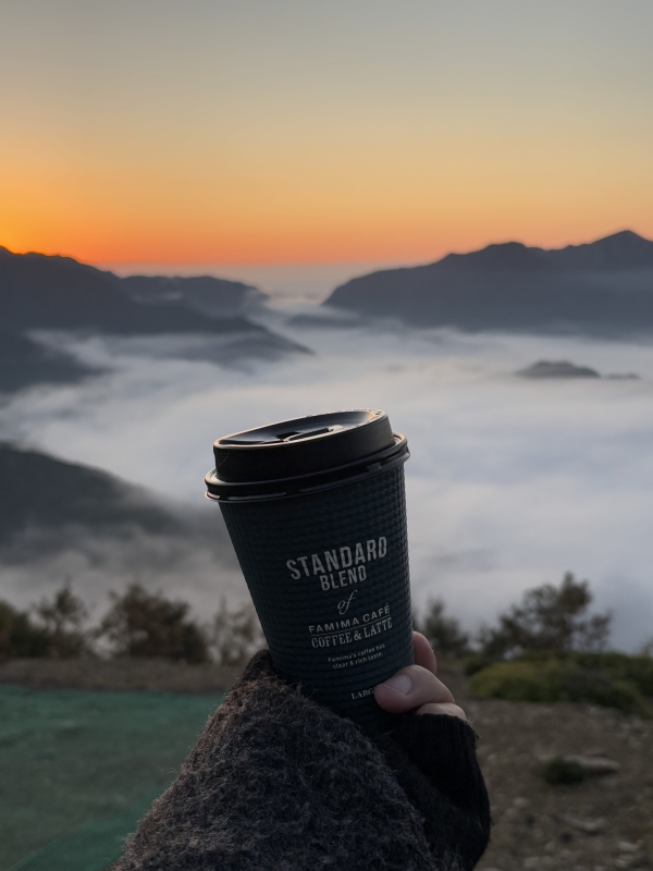 MASH(マッシュ) ファミマのホットコーヒー☕️