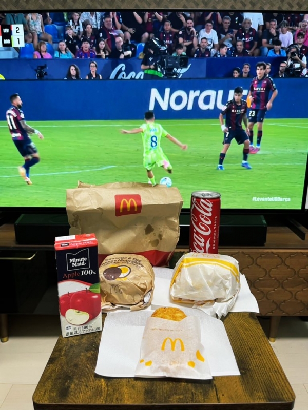 TSUBASA(ツバサ) 深夜はサッカー観戦