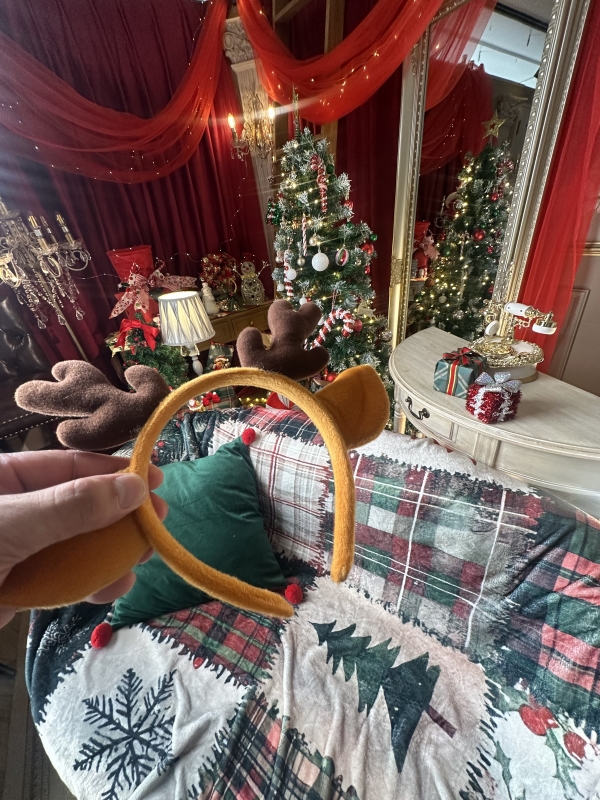 AIRI(アイリ) 撮影時に着たセーターが可愛いかった