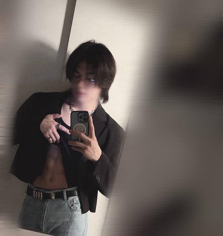 KEN（ｹﾝ） 着衣と脱衣