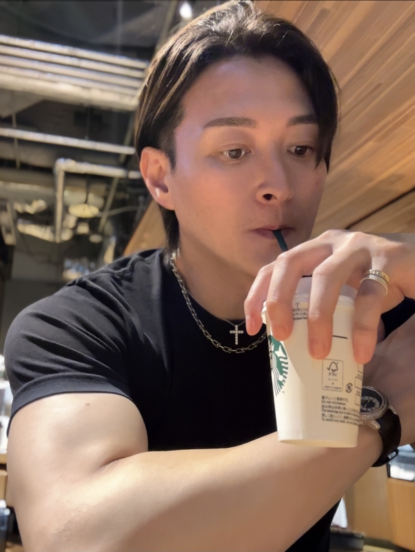 KONOSUKE(ｺｳﾉｽｹ) 深く繋がりたいと思うのは 弱さじゃない