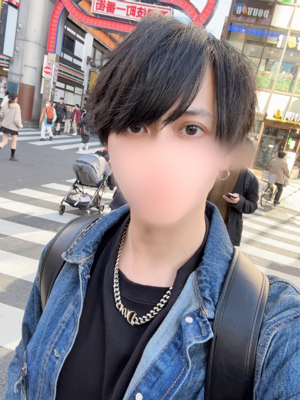 KANAME(カナメ) 本日出勤してます♪