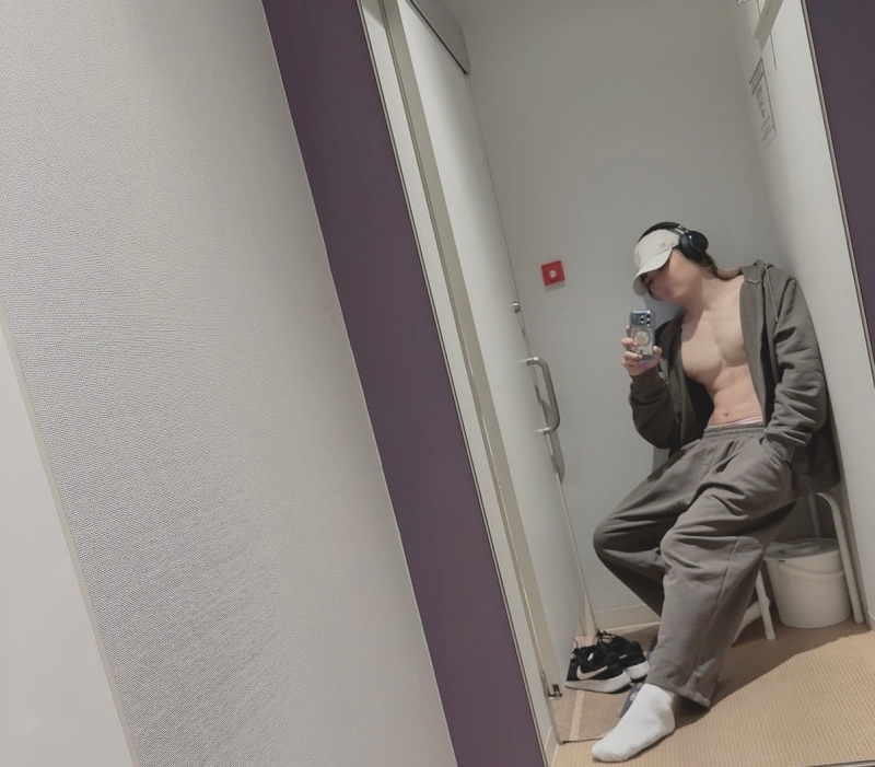 KEN（ｹﾝ） 惹かれる身体