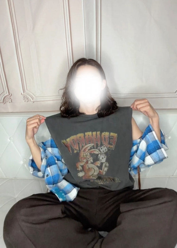 JOJO(ｼﾞｮｼﾞｮ) Tシャツ