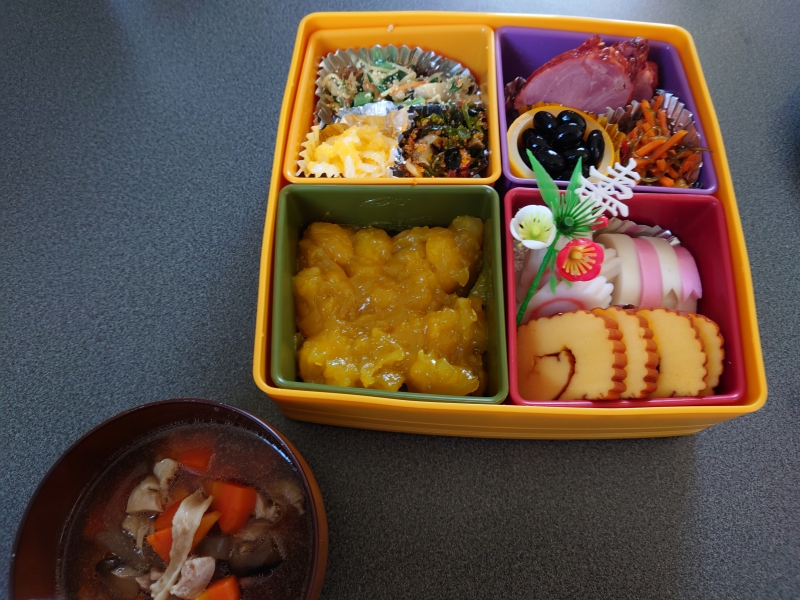 MIKURI(ミクリ) 新年のおせち