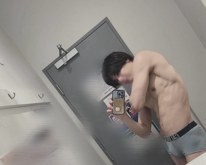 KEN（ｹﾝ） 筋トレ