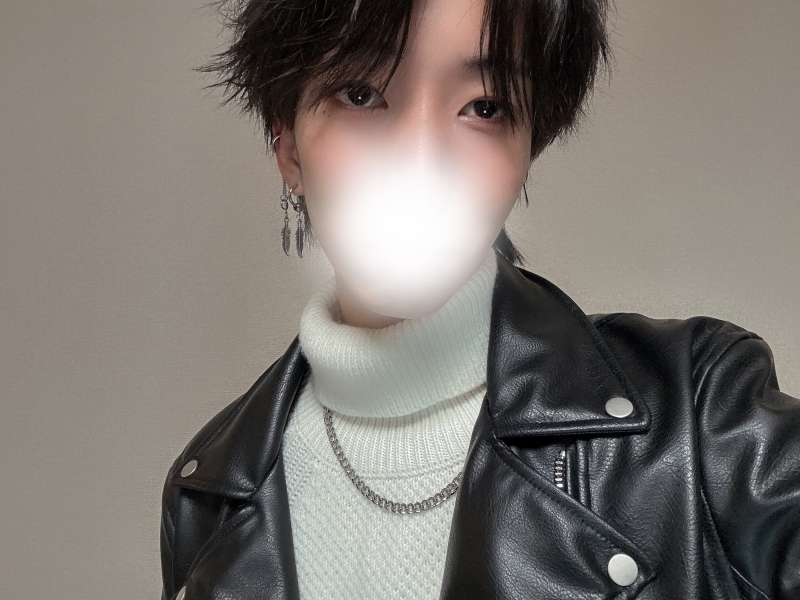 MOMIJI(ﾓﾐｼﾞ) 【12月ギリ？毎日投稿】〜お久しぶりです✌️〜