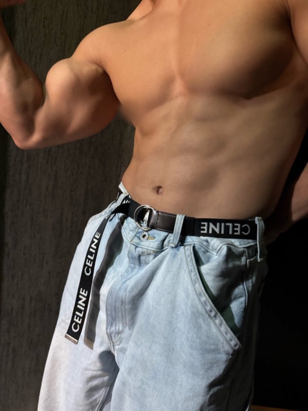 KENSHIROU(ｹﾝｼﾛｳ) ムキっ❤️