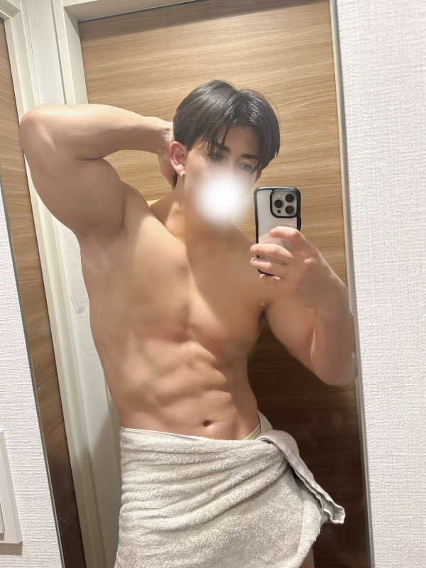 KENSHIROU(ｹﾝｼﾛｳ) お風呂一緒に入りたい派🙋‍♂️