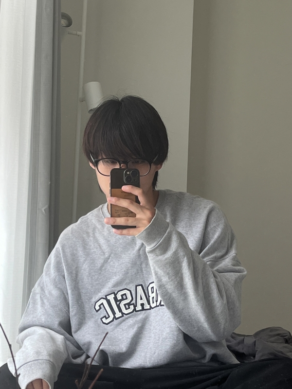 MASH(マッシュ) メガネとスウェット、いちばん楽!