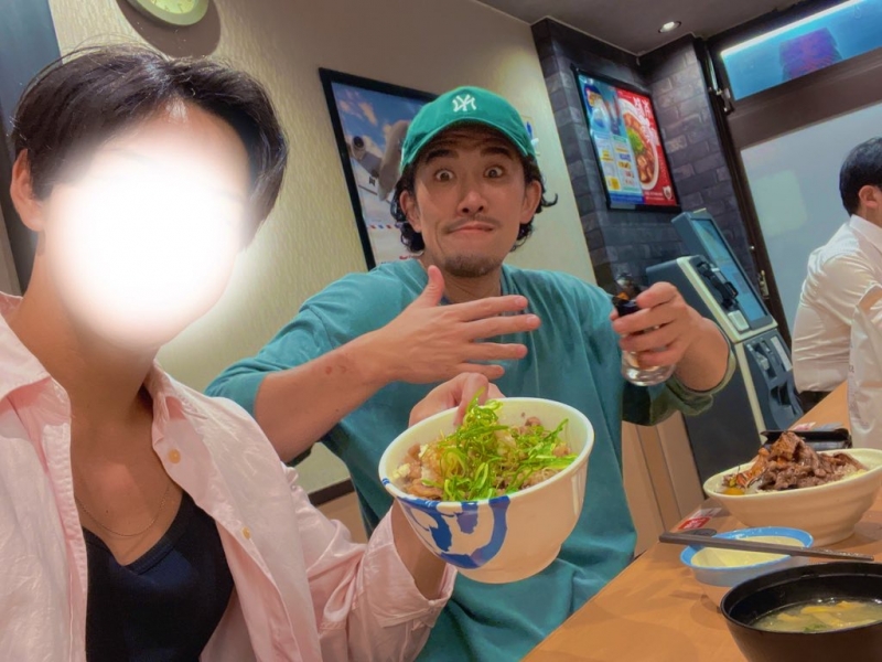 NINA（ﾆｲﾅ） 深夜の飯トレ