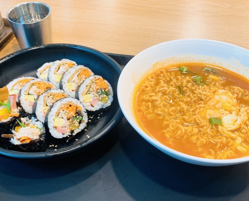 UTARI(ウタリ) 最近、自分の中で再燃してる韓国料理ブーム🇰🇷