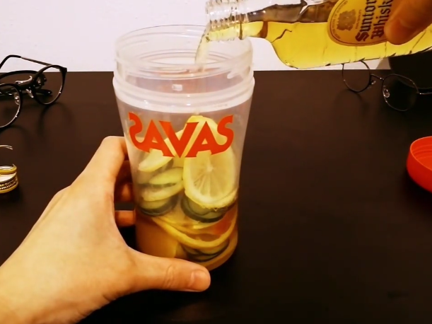 KOYOI(コヨイ) しゃべってます