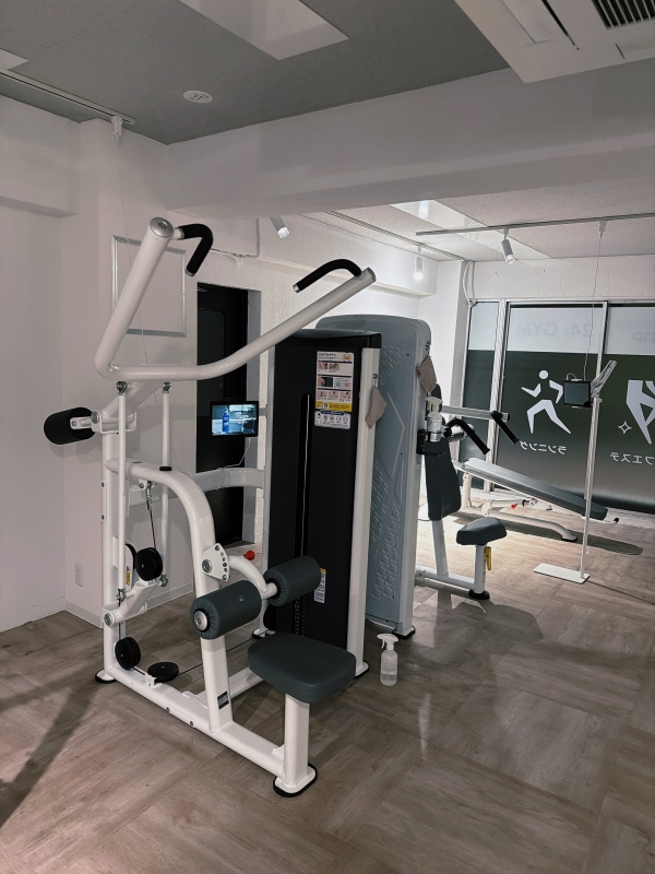 MOMO(モモ) お酒はやめられないから運動することにしたひと